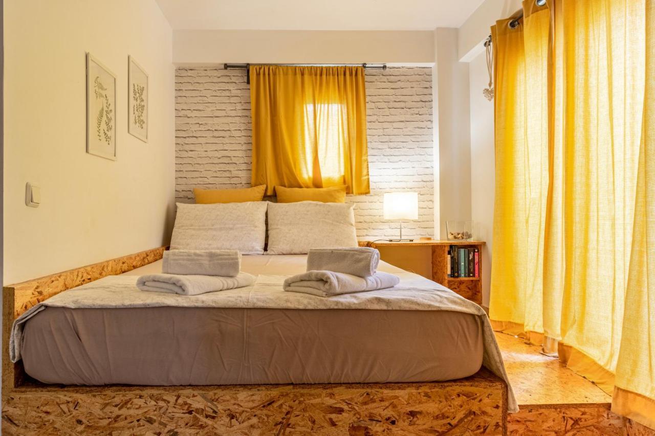 Downtown Charming Studio Kalamata Esterno foto