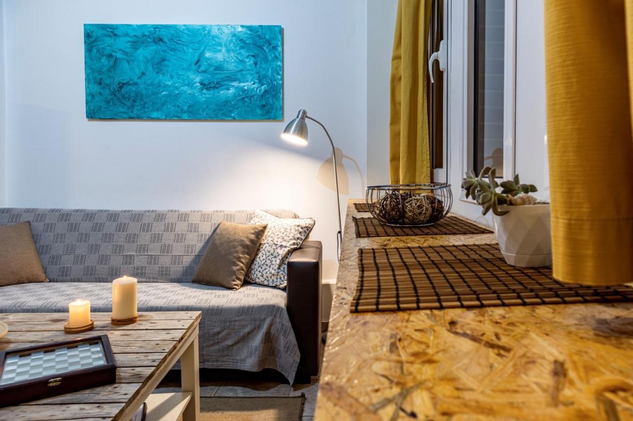 Downtown Charming Studio Kalamata Esterno foto