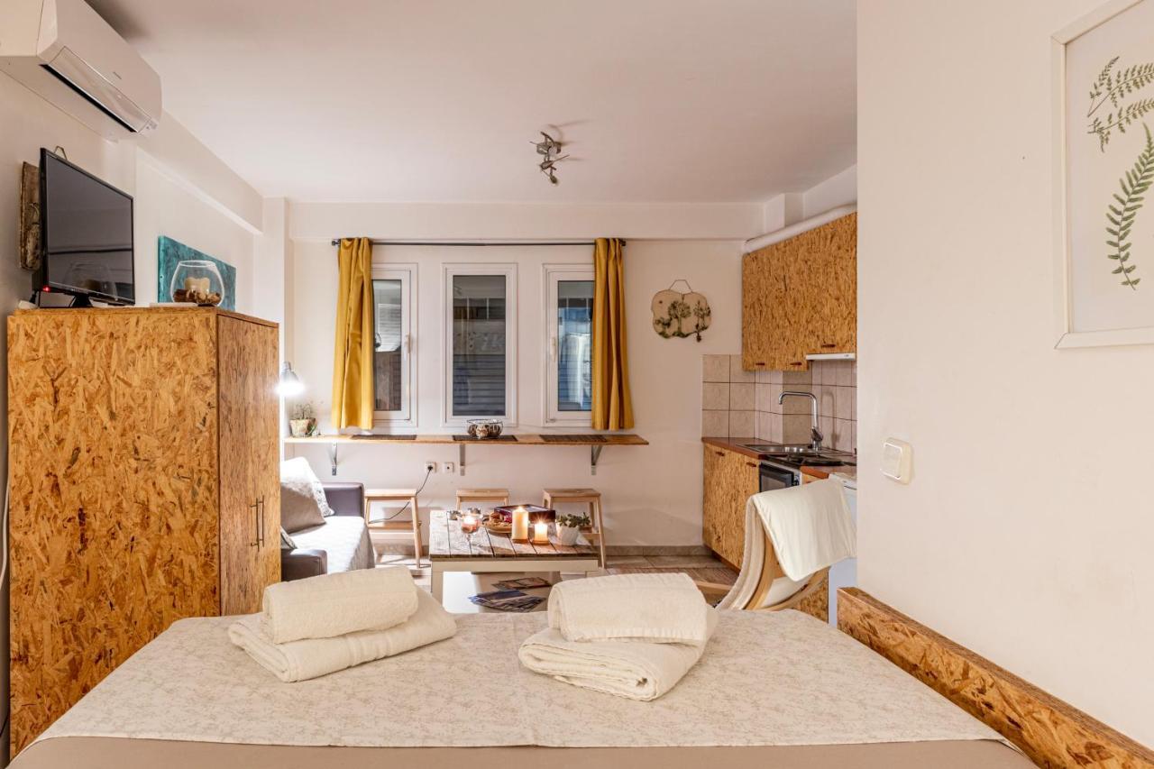 Downtown Charming Studio Kalamata Esterno foto